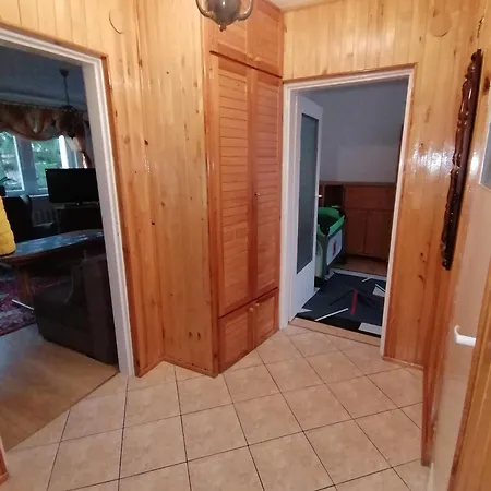 Przy Ratuszu Apartment Pieniezno